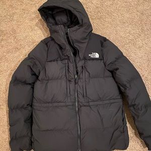 Women’s The North Face Puffer Jacket!